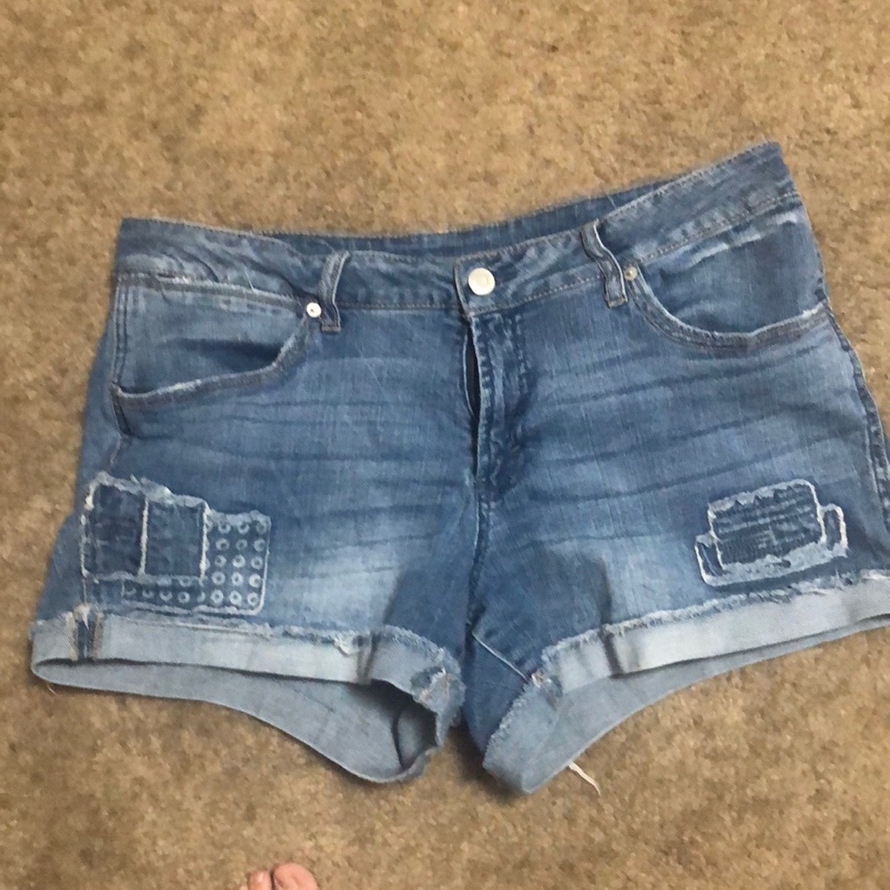 Women’s shorts